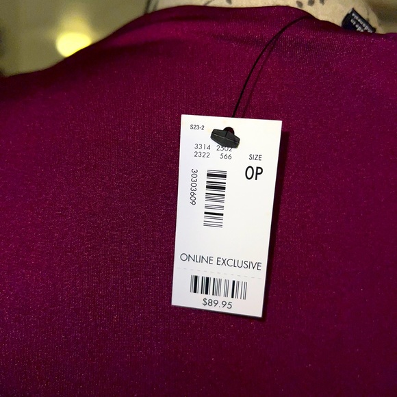 NWT - The Limited - Double lined poly/spandex, petite knee-length slip on dress - Picture 5 of 5